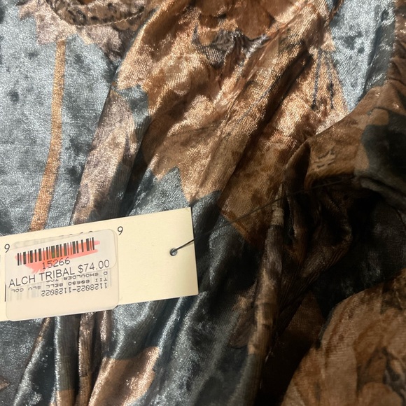 Tribal Jeans Top - Picture 3 of 3